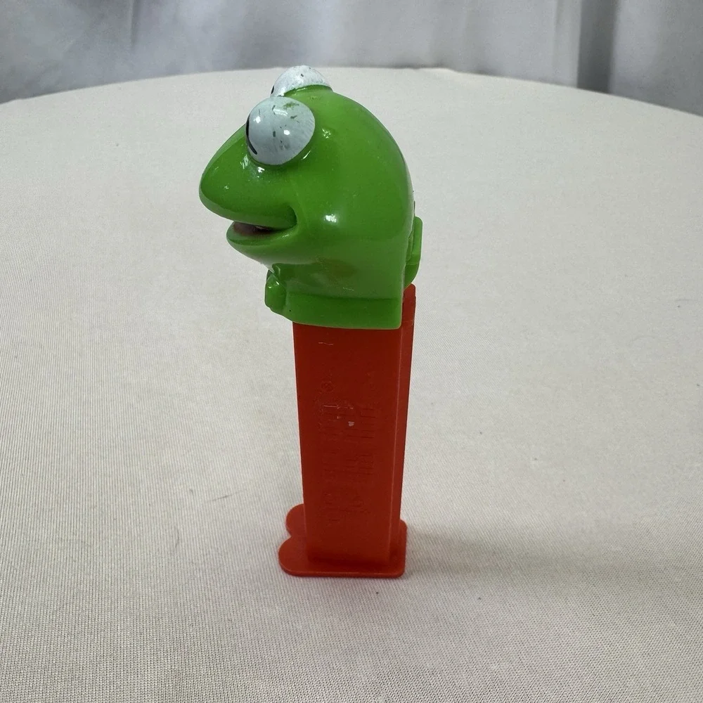Kermit the Frog PEZ Dispenser Red Stem Made in Hungary‎ Muppets Collectible